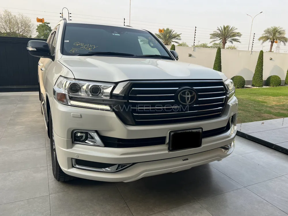 Toyota Land Cruiser 2016 for Sale in Lahore Image-1