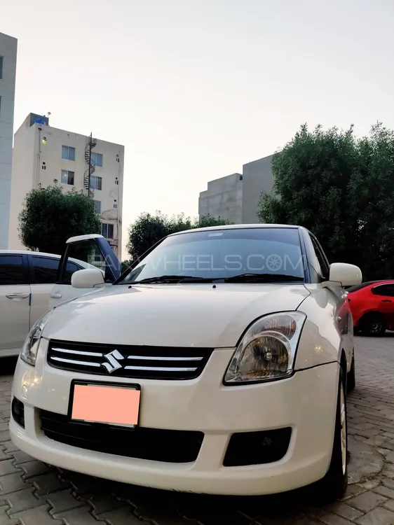 Suzuki Swift 2013 for Sale in Lahore Image-1
