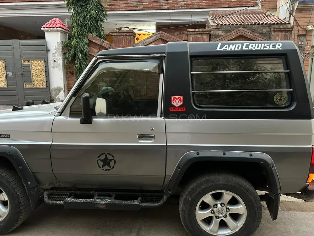 Toyota Land Cruiser 1986 for Sale in Sargodha Image-1