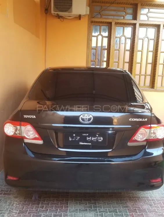 Toyota Corolla 2012 for Sale in Peshawar Image-1
