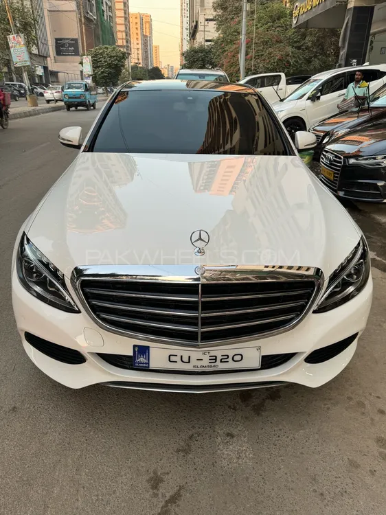 Mercedes Benz C Class 2014 for Sale in Karachi Image-1