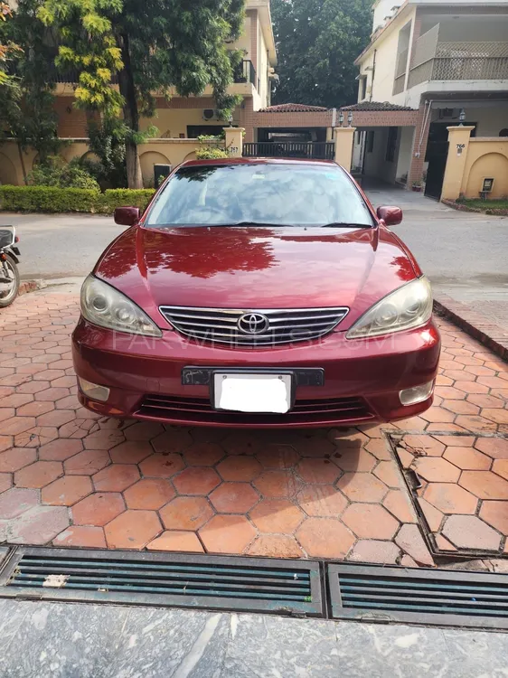 Toyota Camry 2005 for Sale in Islamabad Image-1