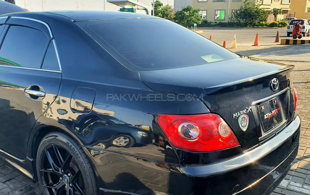Toyota Mark X 2005 for Sale in Karachi Image-1
