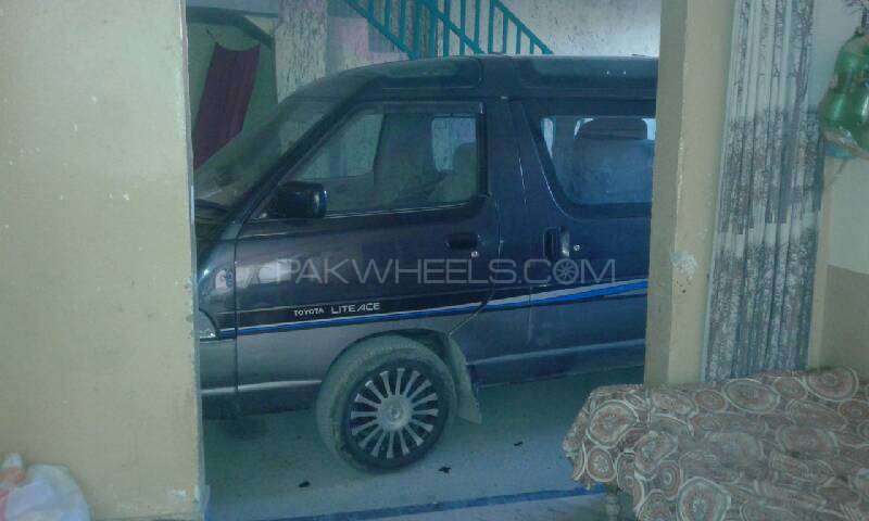 Toyota Town Ace 1994 for Sale in Mansehra Image-1