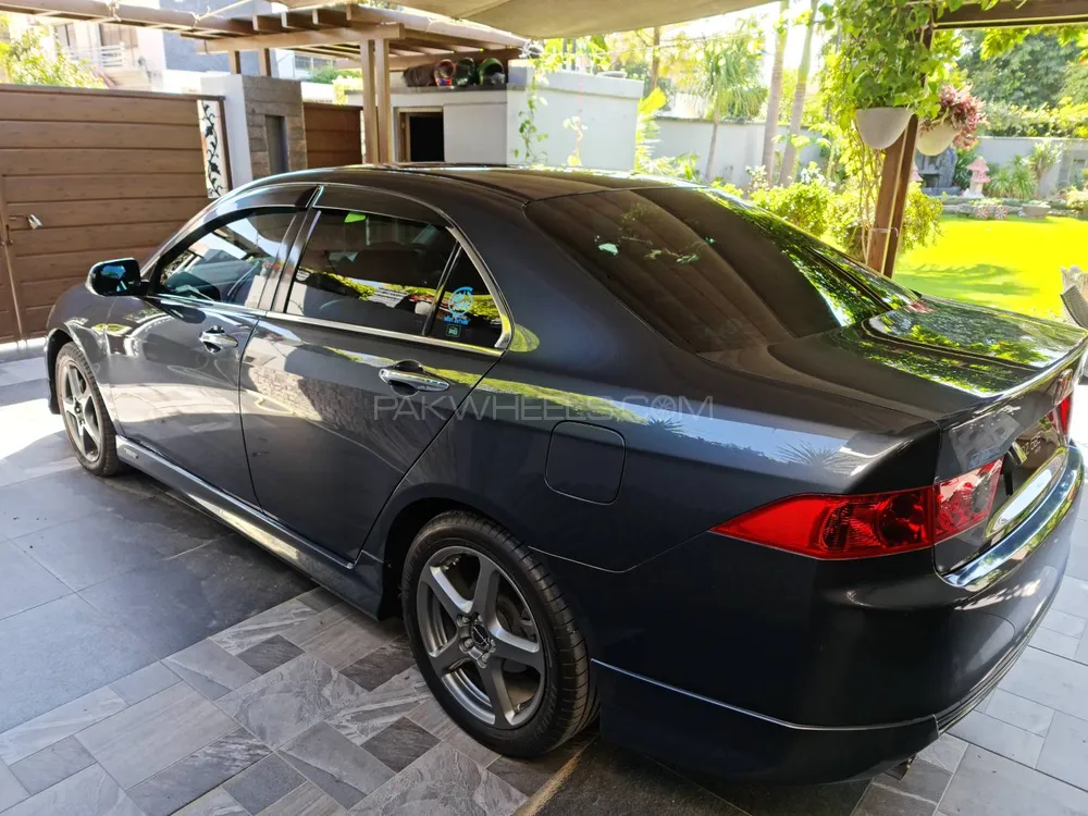 Honda Accord 2003 for Sale in Islamabad Image-1
