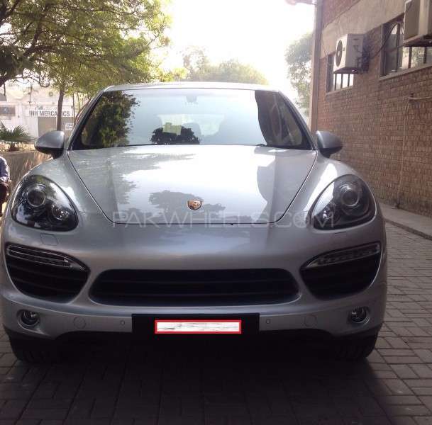 Porsche Cayenne 2013 for Sale in Islamabad Image-1