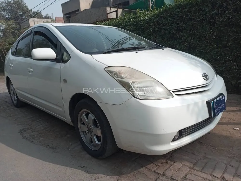 Toyota Prius 2005 for sale in Faisalabad
