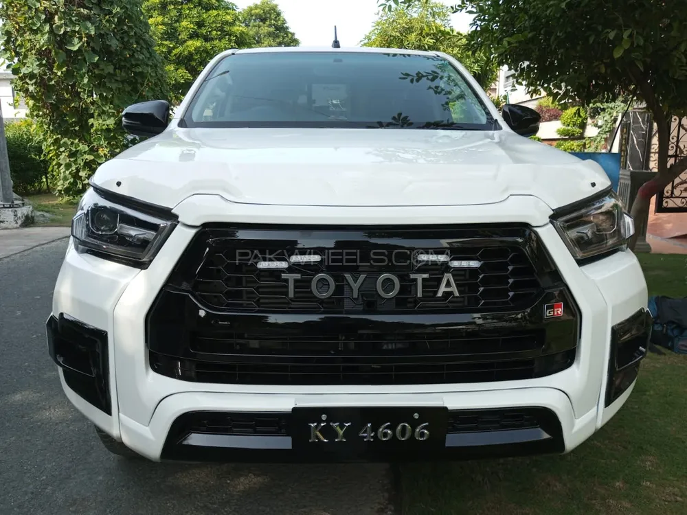 Toyota Hilux 2019 for Sale in Lahore Image-1