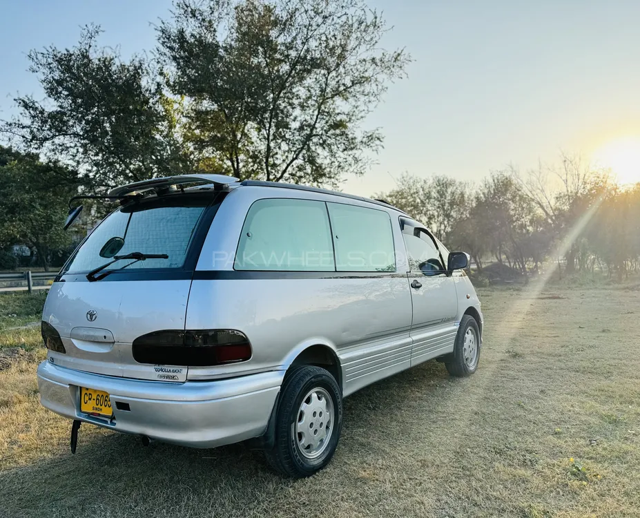 Toyota Estima 1996 for Sale in Islamabad Image-1