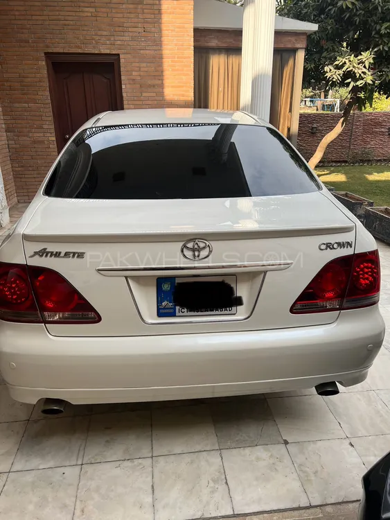 Toyota Crown 2006 for Sale in Islamabad Image-1