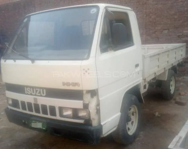 Isuzu NKR 1985 for Sale in Lahore Image-1