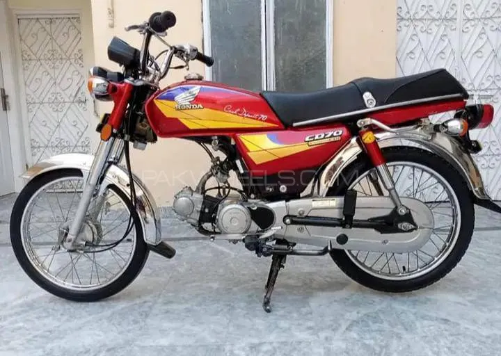 Used Honda CD 70 2005 Bike for sale in Lahore - 515773 | PakWheels