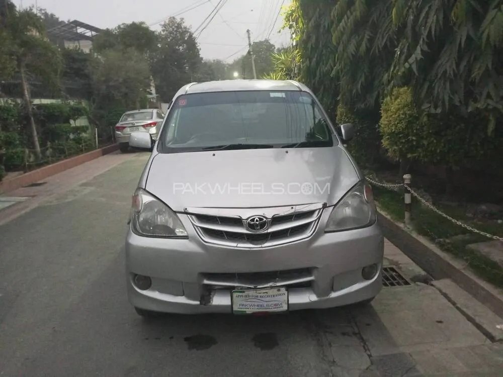 Toyota Avanza 2011 for Sale in Lahore Image-1