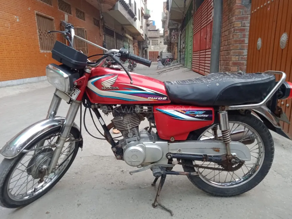 Used Honda CG 125 2015 Bike for sale in Lahore - 517464 | PakWheels