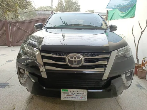 Slide_toyota-fortuner-2-7-automatic-2019-94907831