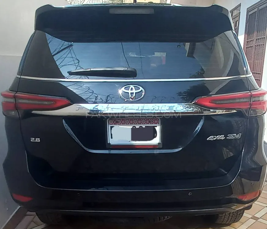 Toyota Fortuner 2022 for sale in Karachi