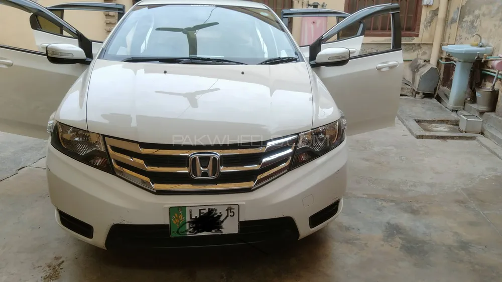 Honda City 2015 for sale in Dera ismail khan