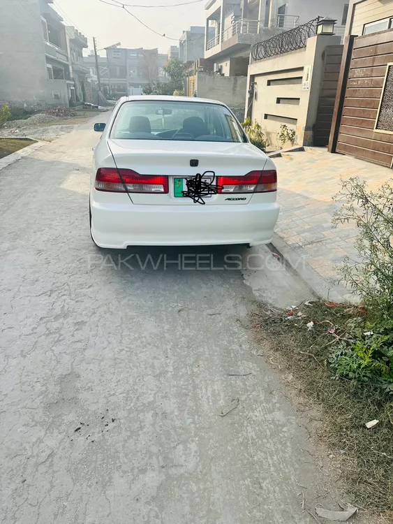 Honda Accord 2001 for Sale in Lahore Image-1