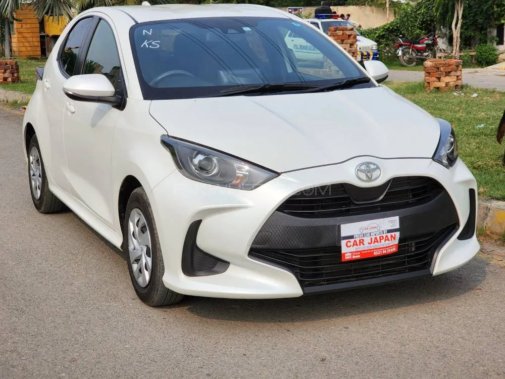 Toyota Yaris 2020 for sale in Lahore | PakWheels