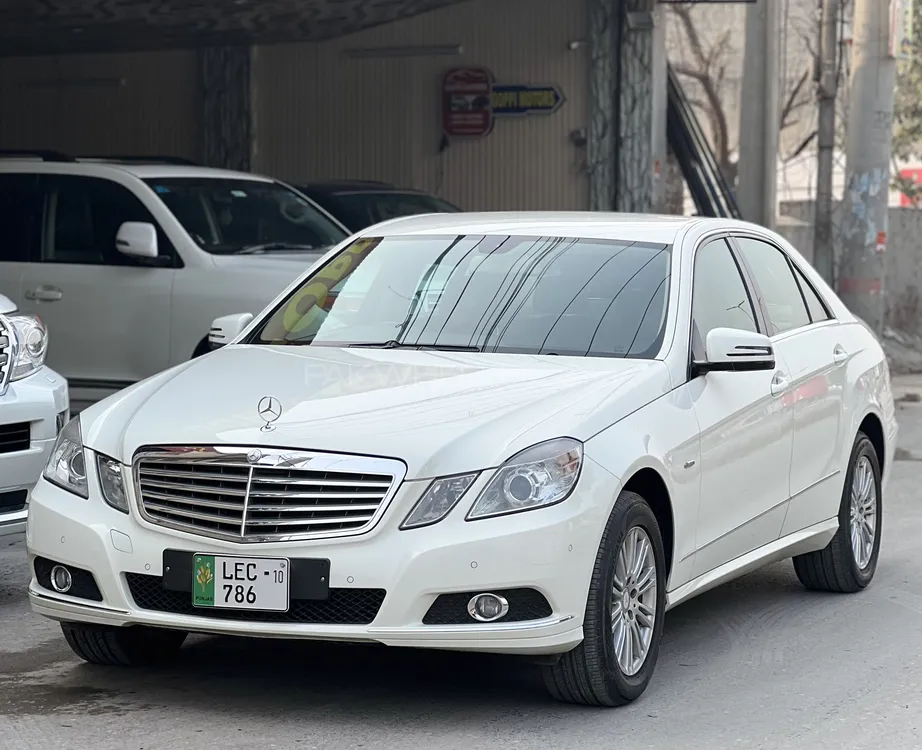 Mercedes Benz E Class 2009 for sale in Lahore
