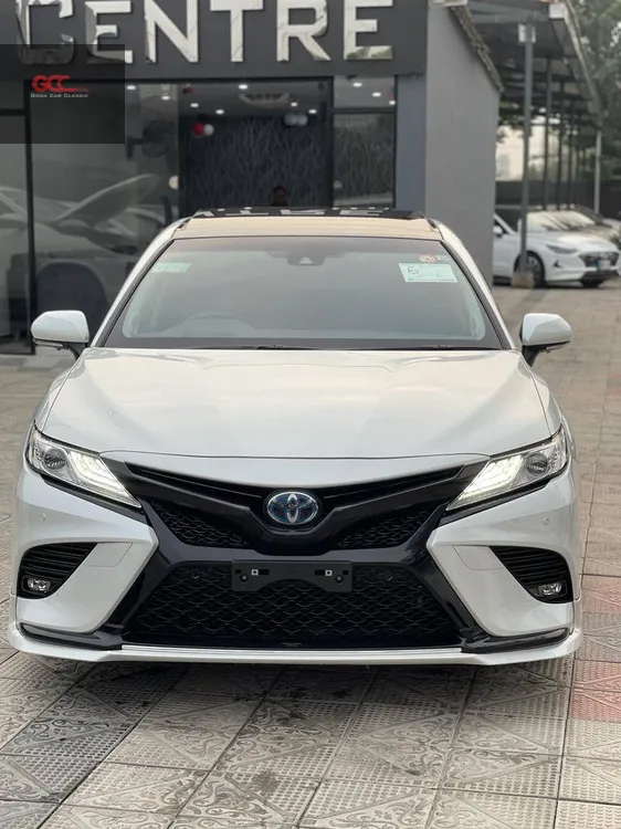 Toyota Camry 2018 for Sale in Islamabad Image-1