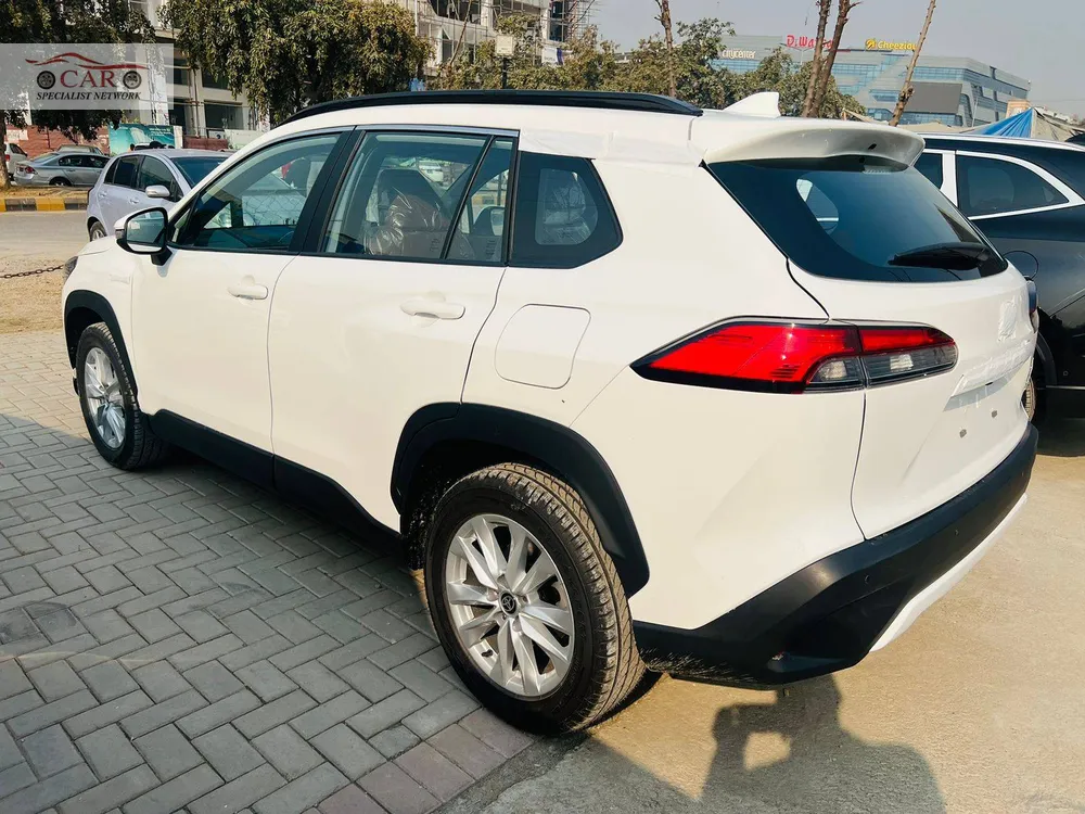 Toyota Corolla Cross 2025 for Sale in Islamabad Toyota Corolla Cross 2025 for Sale in Islamabad Image-7