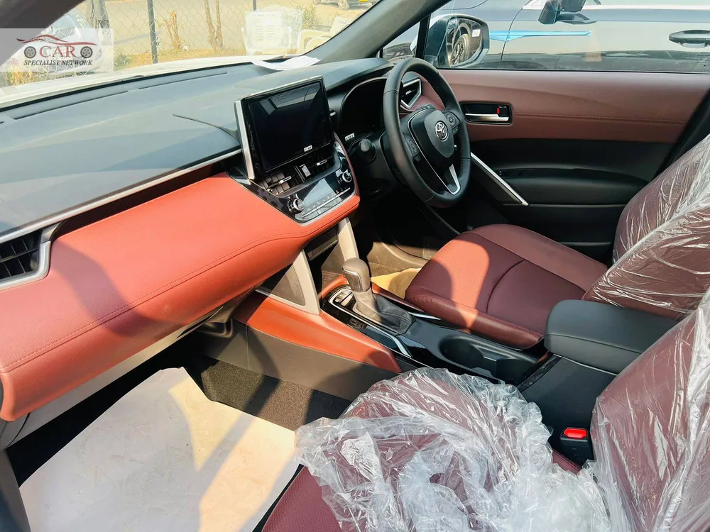 Toyota Corolla Cross 2025 for Sale in Islamabad Toyota Corolla Cross 2025 for Sale in Islamabad Image-9