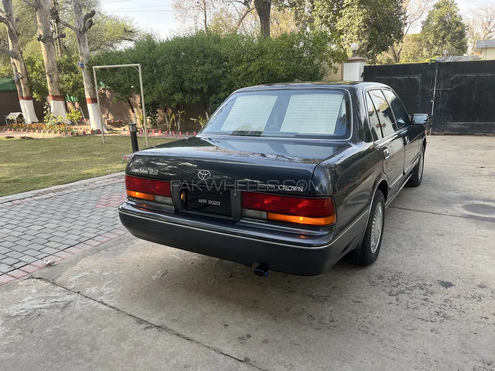 Toyota Crown 1994 for sale in Sukkur