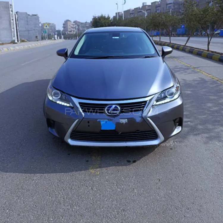 Lexus CT200h 2016 for sale in Islamabad