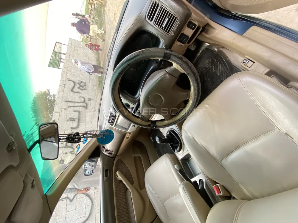Honda Civic 2004 for Sale in Islamabad Image-1