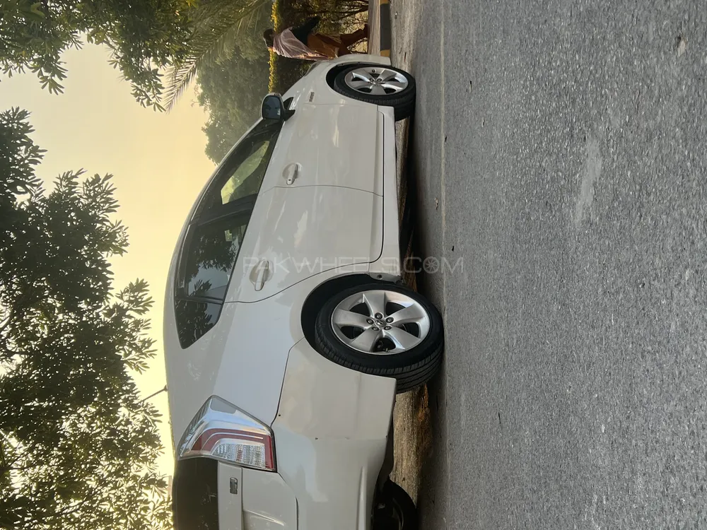 Toyota Prius 2010 for sale in Islamabad
