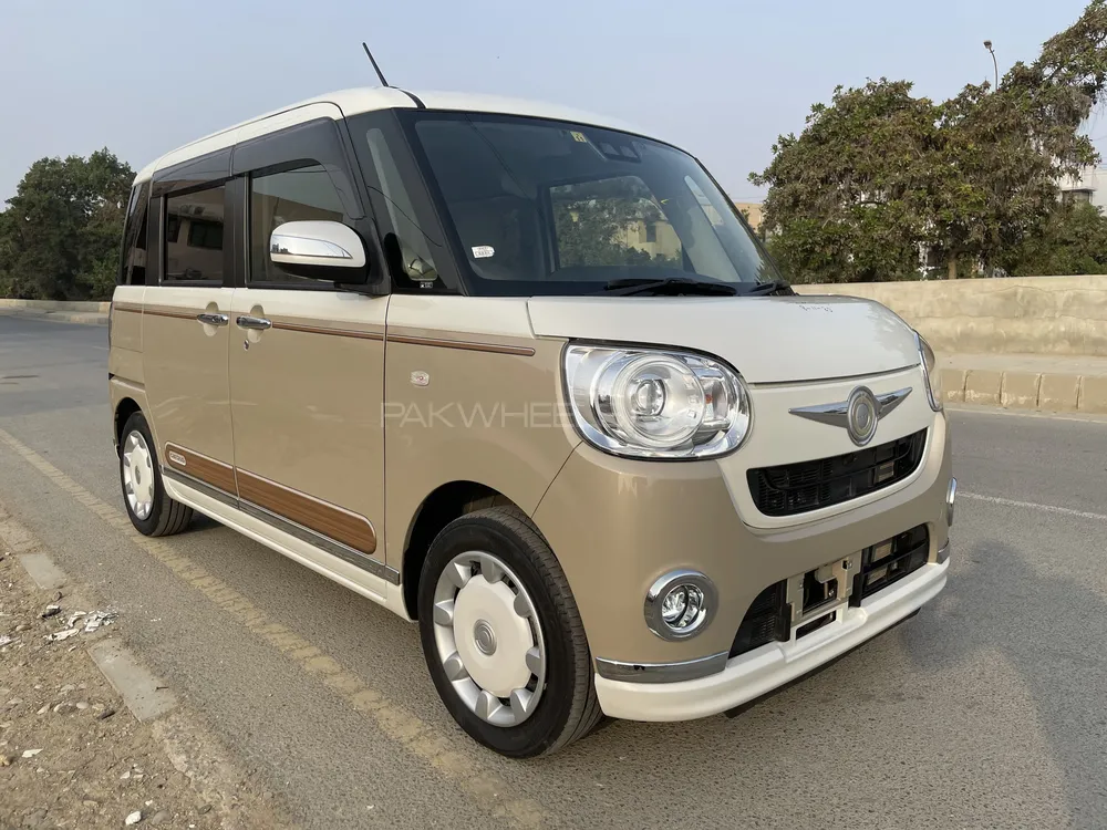 Daihatsu Move Canbus 2020 for Sale in Karachi Image-1