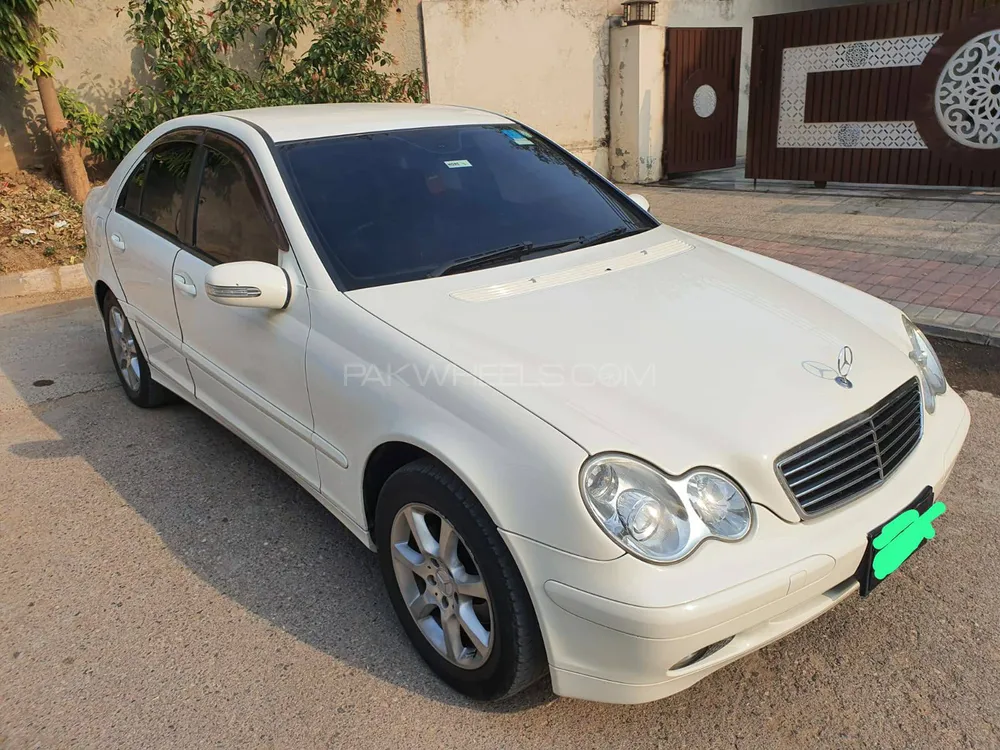 Mercedes Benz C Class 2005 for sale in Rawalpindi