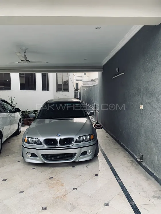 BMW 3 Series 2004 for Sale in Peshawar Image-1
