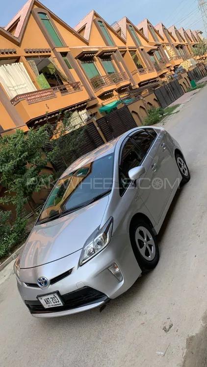 Toyota Prius 2014 for sale in Wah cantt