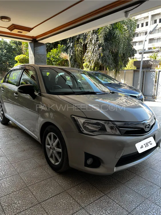 Toyota Corolla Axio 2013 for sale in Faisalabad