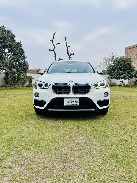 BMW / بی ایم ڈبلیو X1  2017 for Sale in ملتان Image-1