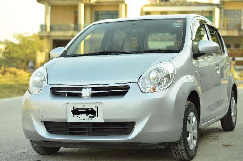 Toyota passo 2011