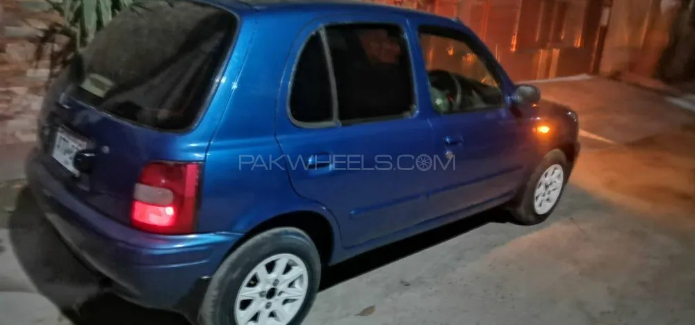 Nissan March 2000 for sale in Lahore