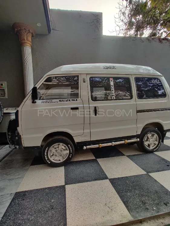 Suzuki Bolan 2011 for sale in Peshawar