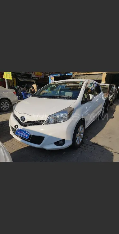 Toyota Vitz 2012 for sale in Lahore