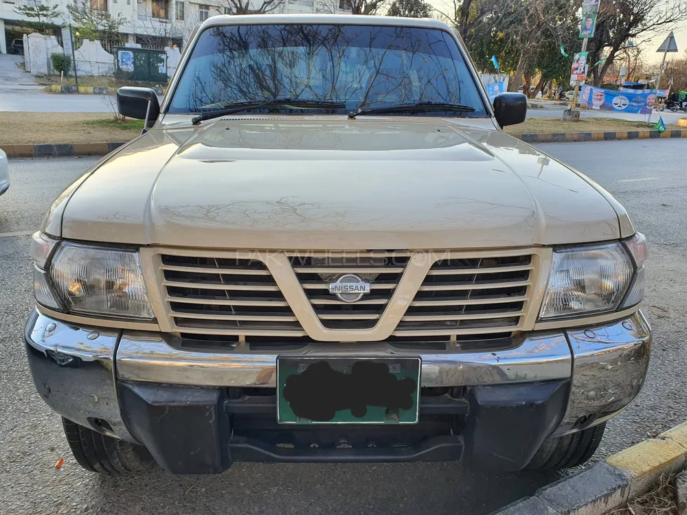 Nissan Patrol 2001 for Sale in Islamabad Image-1