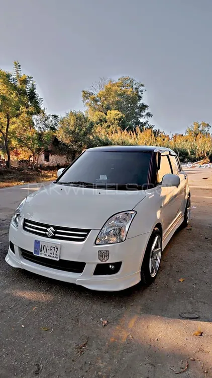 Suzuki Swift 2021 for Sale in Gujrat Image-1