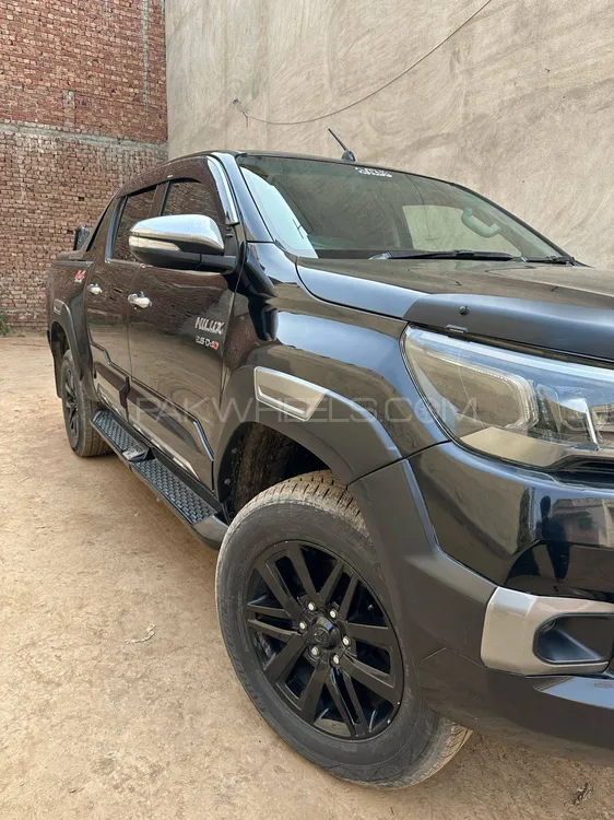 Toyota Hilux 2015 for sale in Faisalabad