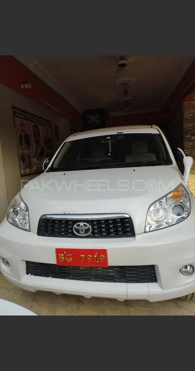 Toyota Rush 2012 for Sale in Hyderabad Image-1