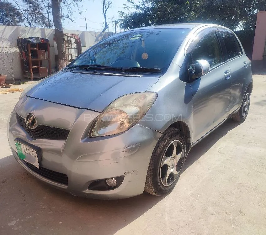 Toyota Vitz 2008 for sale in Lahore