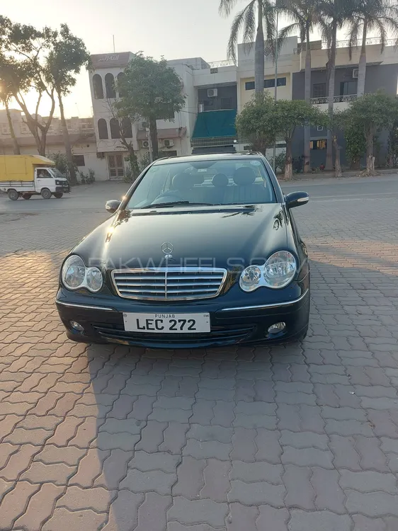 Mercedes Benz C Class 2005 for sale in Sialkot