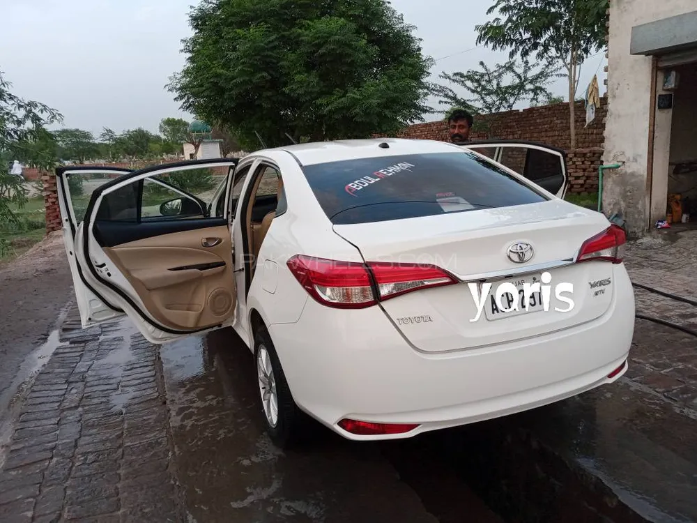 Toyota Yaris 2021 for Sale in Chiniot Image-1