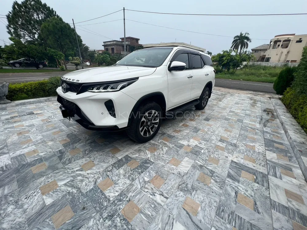 Toyota Fortuner 2022 for sale in Gujranwala