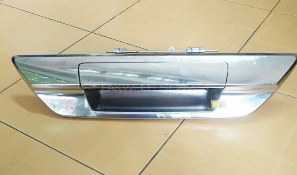 TAIL GATE HANDLE CHROMED Image-1